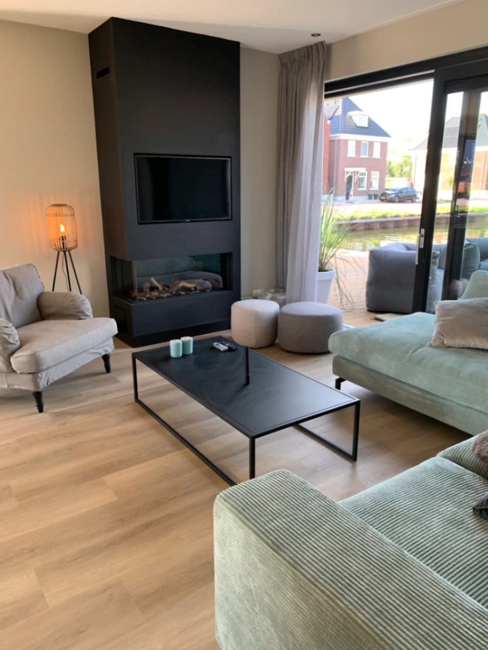 Woonkamer met haard