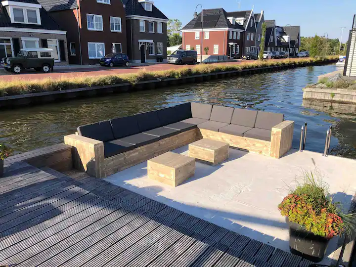 Direct aan het water